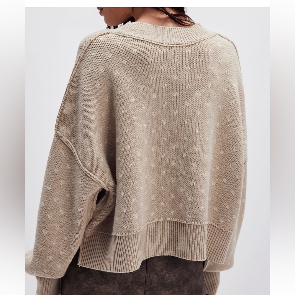 Free People easy street crop sweater - Picture 2 of 6